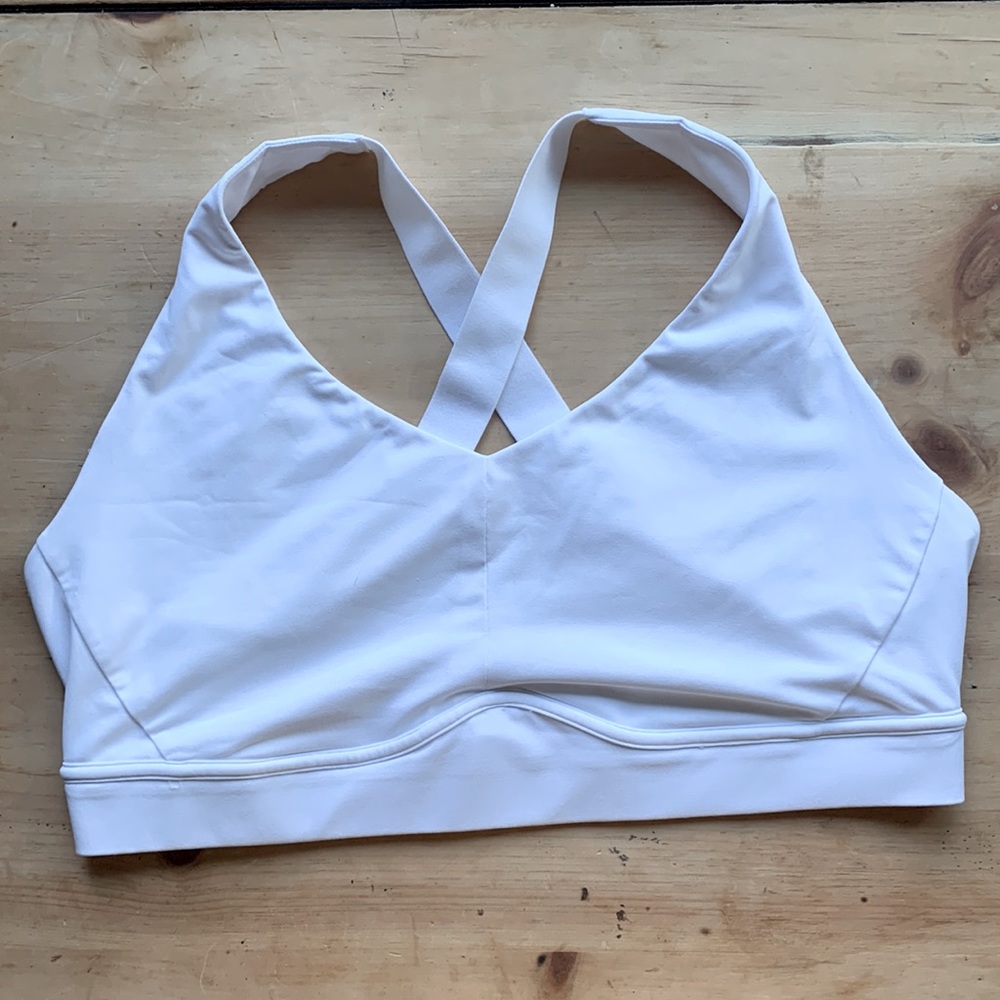 Fabletics | High-Impact Sports Bra